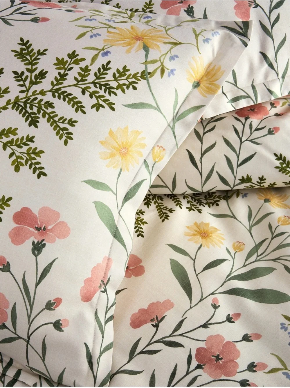 Charter Club Daisy Blooms 3 piece Comforter Set